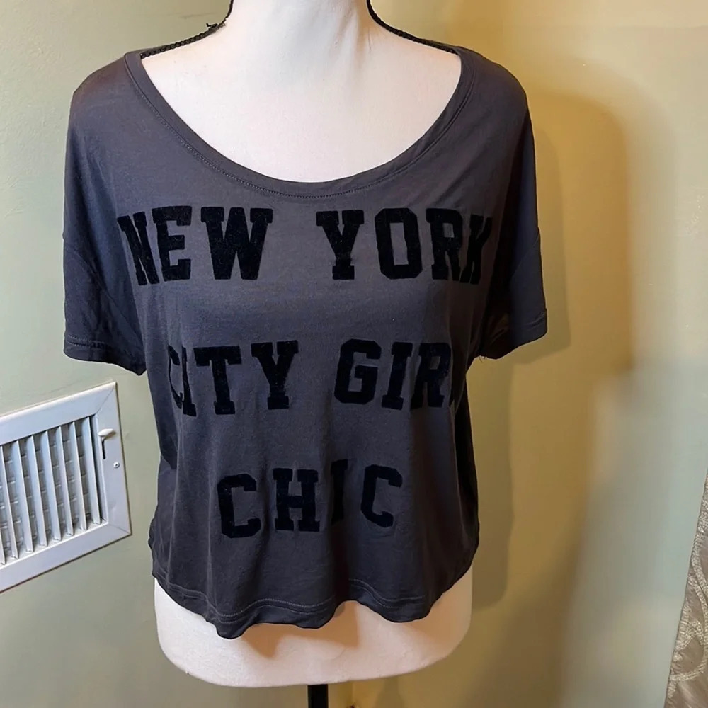 Express ‘New York City Girl Chic’ top